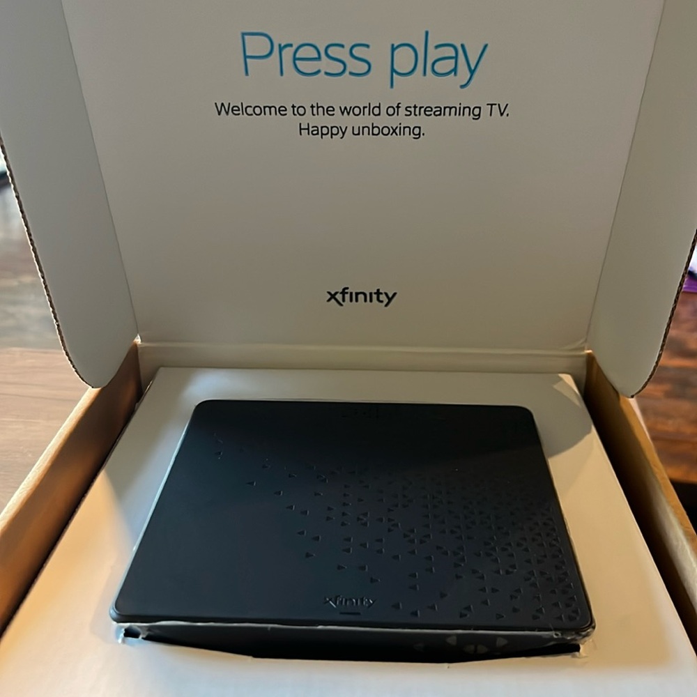 Xfinity Flex TV Stream Box 4K NEW